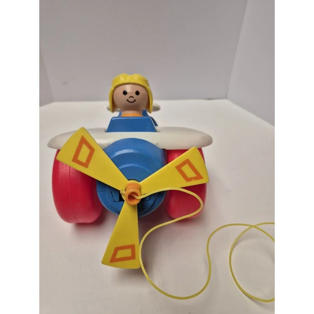 Vintage Fisher Price Airplane pull along Toy 1980 rotating propellor
